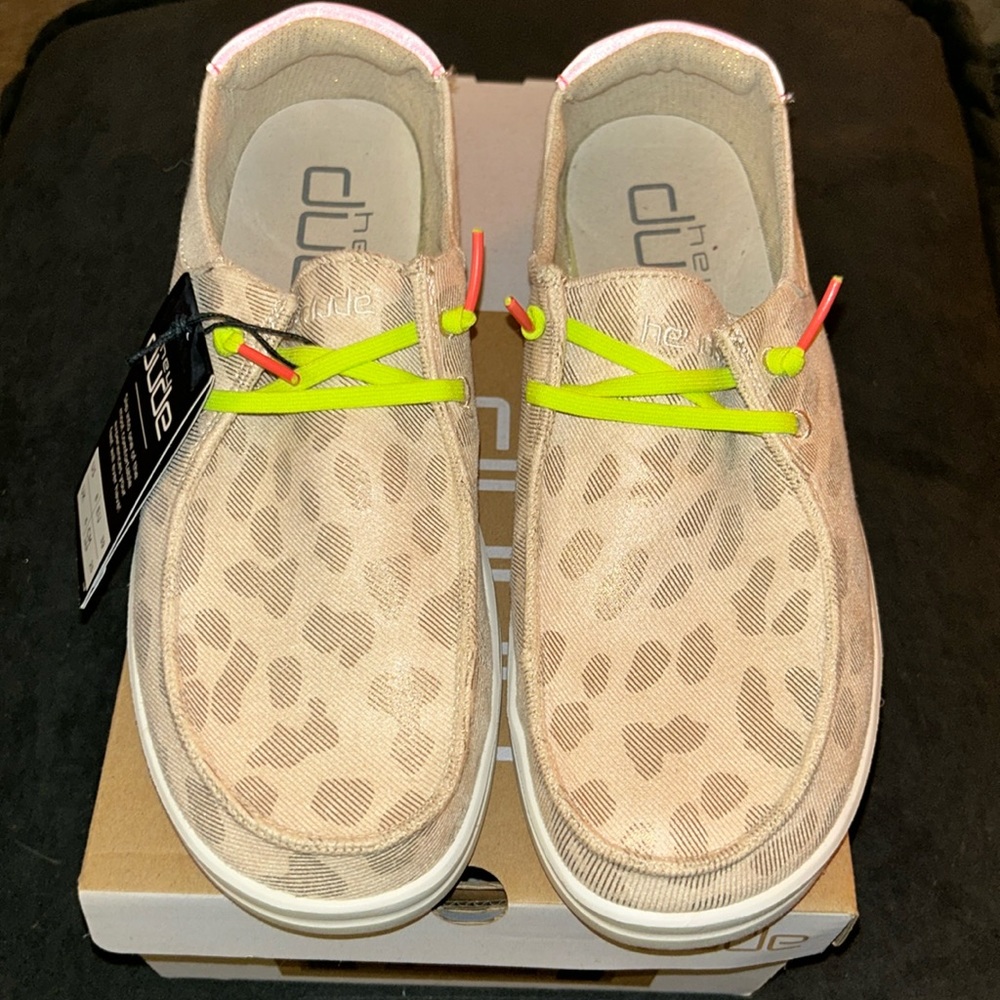 Hey Dude cheetah print women’s size 8 shoes